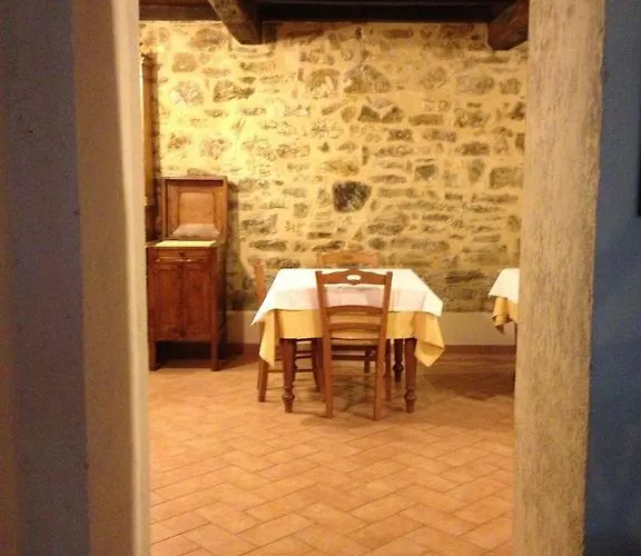 Farmstay Agriturismo Prunara Lantgård *